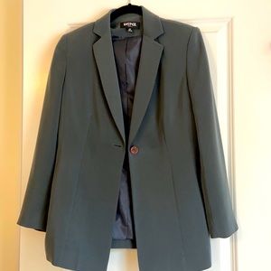Jasper blueish gray blazer.